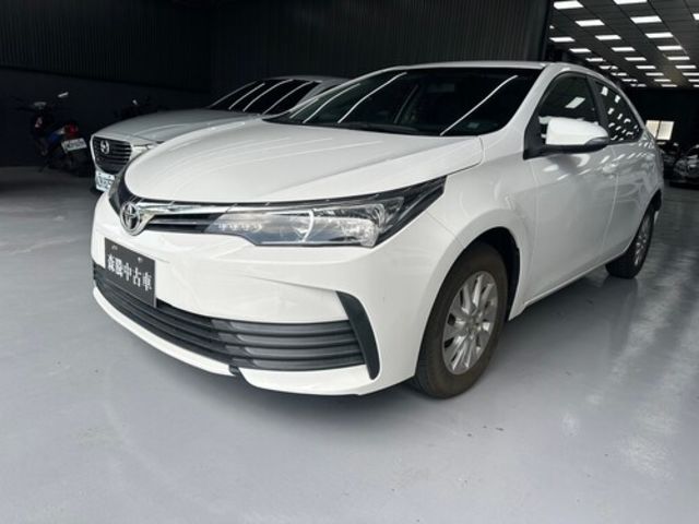 TOYOTA豐田 ALTIS  第3張相片