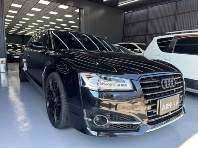 AUDI奧迪 A8  第3張相片