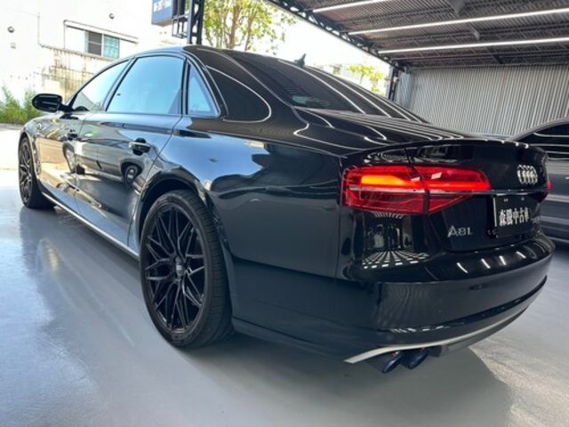 AUDI奧迪 A8  第5張相片