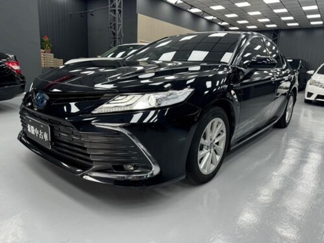 TOYOTA豐田 CAMRY HYBRID  第2張相片