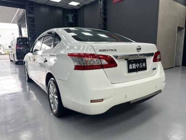 NISSAN日產 SENTRA  第5張相片