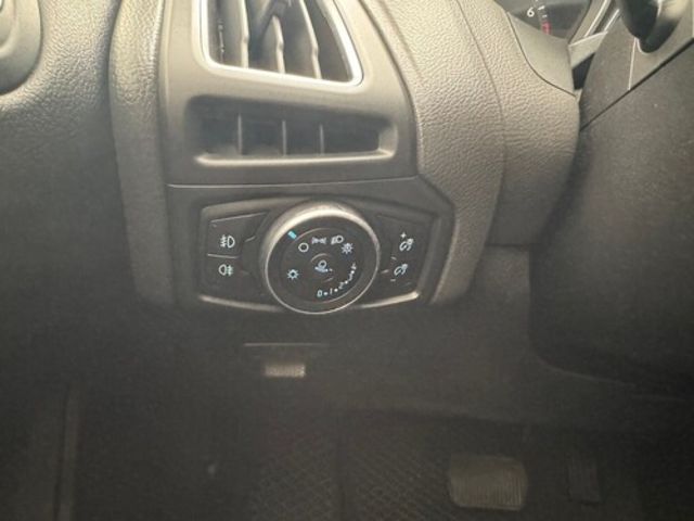 FORD福特 FOCUS  第14張相片