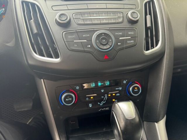 FORD福特 FOCUS  第15張相片