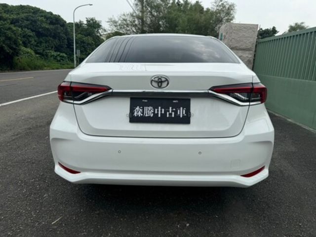 TOYOTA豐田 ALTIS  第4張相片
