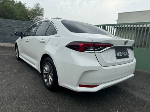 TOYOTA豐田 ALTIS  第5張相片