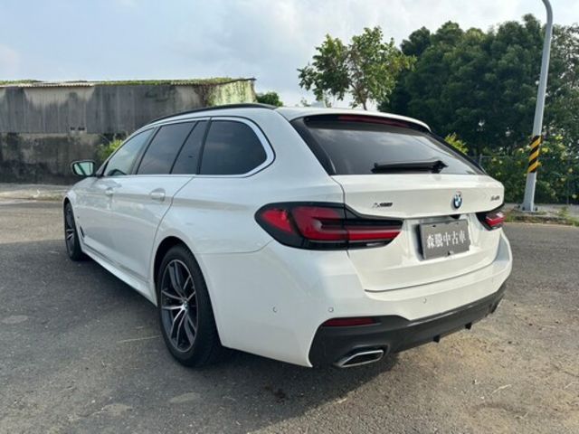 BMW寶馬 540I  第5張相片