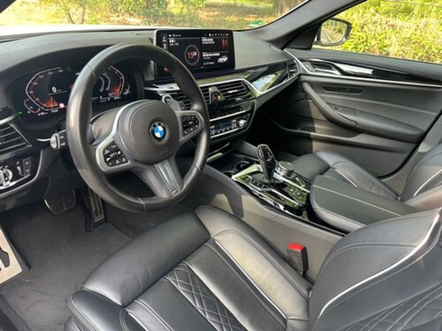 BMW寶馬 540I  第7張相片