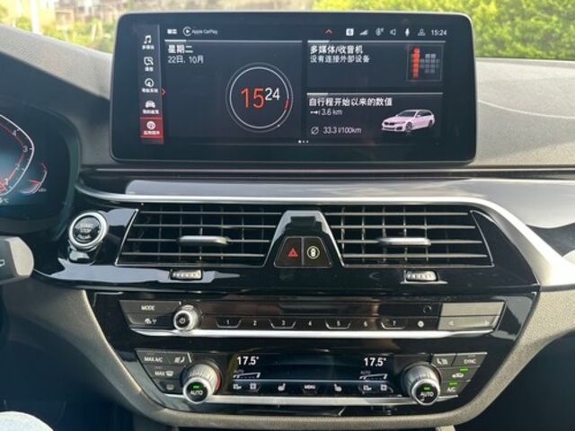 BMW寶馬 540I  第12張相片