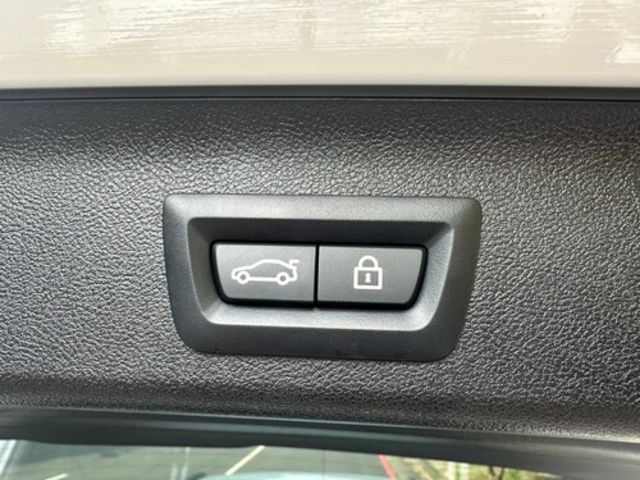 BMW寶馬 540I  第13張相片