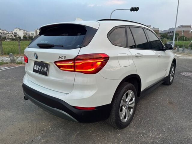 BMW寶馬 X1  第5張相片