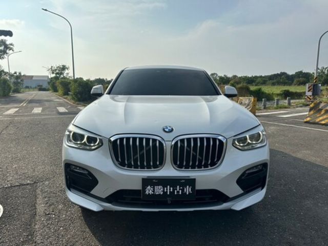 BMW寶馬 X4 XDRIVE20I  第1張相片
