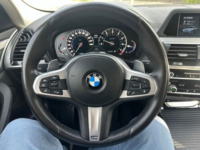 BMW寶馬 X4 XDRIVE20I  第10張相片