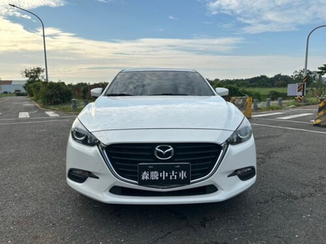 MAZDA馬自達 MAZDA 3  第1張相片