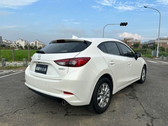 MAZDA馬自達 MAZDA 3  第6張相片