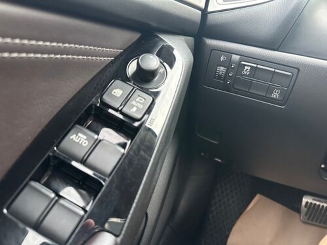 MAZDA馬自達 MAZDA 3  第14張相片