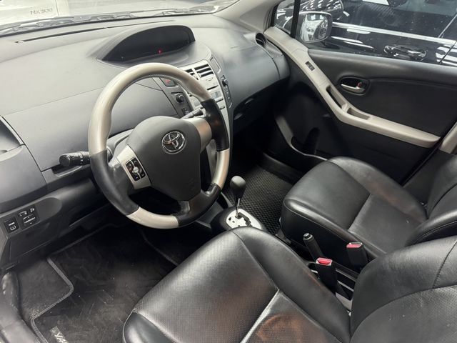 TOYOTA豐田 YARIS  第3張相片