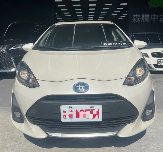 TOYOTA豐田 PRIUS C  第6張相片