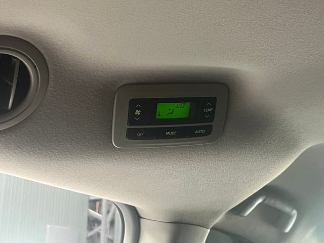 TOYOTA豐田 SIENNA  第18張相片