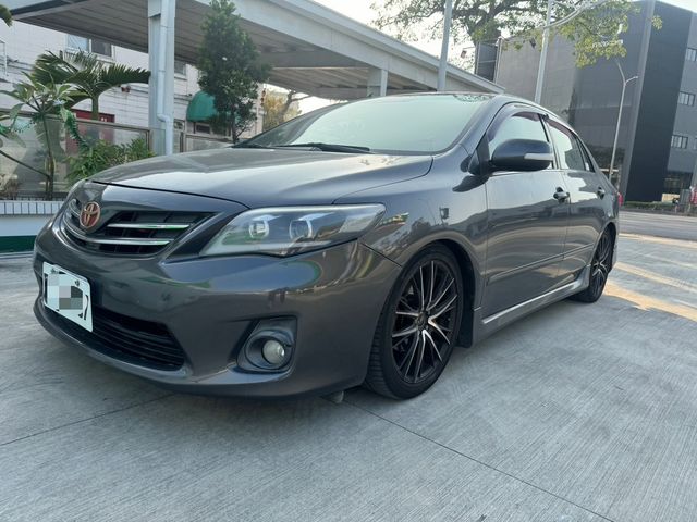 TOYOTA豐田 ALTIS  第2張相片