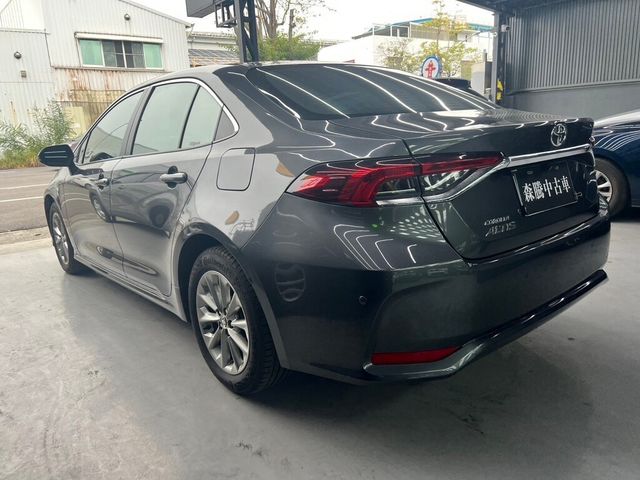 TOYOTA豐田 ALTIS  第5張相片