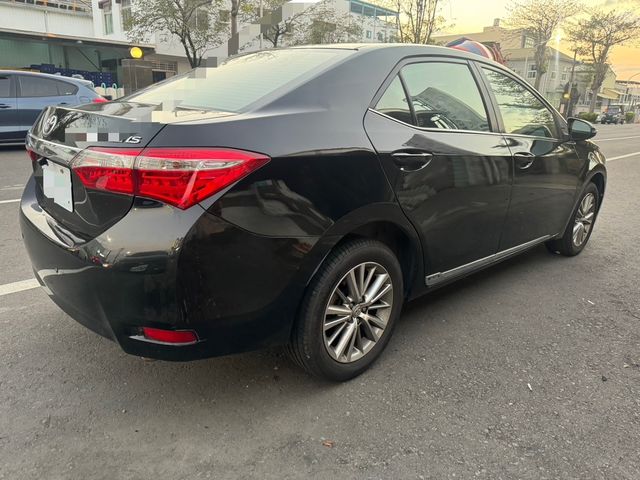 TOYOTA豐田 ALTIS  第3張相片