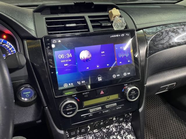 TOYOTA豐田 CAMRY HYBRID  第5張相片