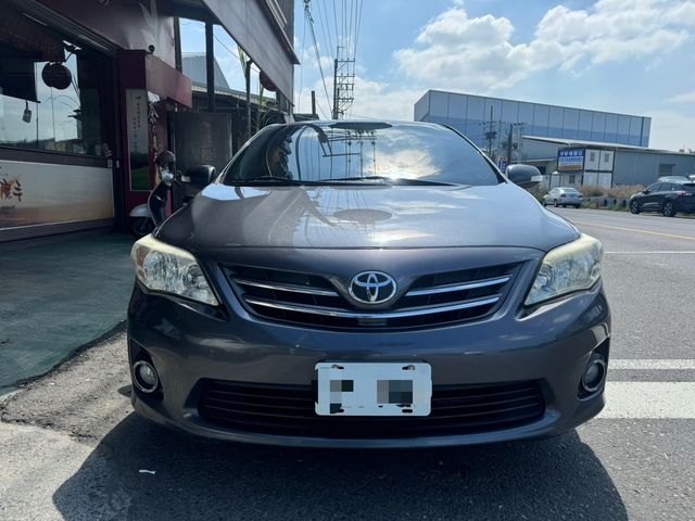 TOYOTA豐田 ALTIS  第1張相片