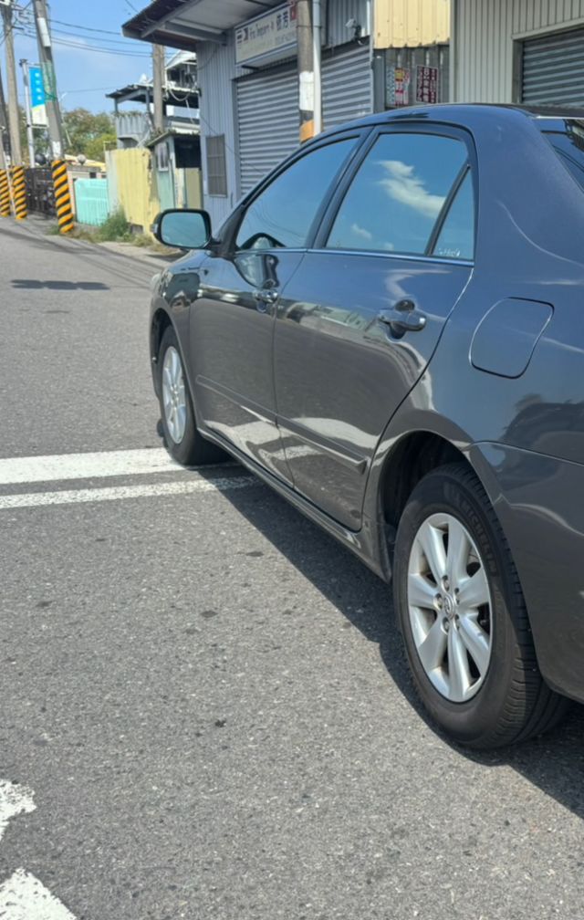 TOYOTA豐田 ALTIS  第6張相片