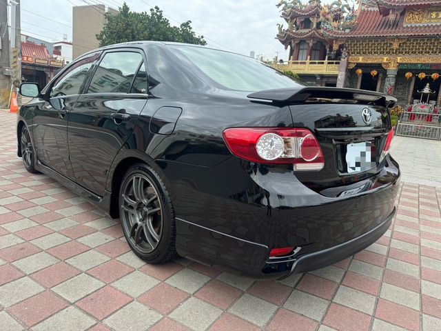 TOYOTA豐田 ALTIS  第3張相片