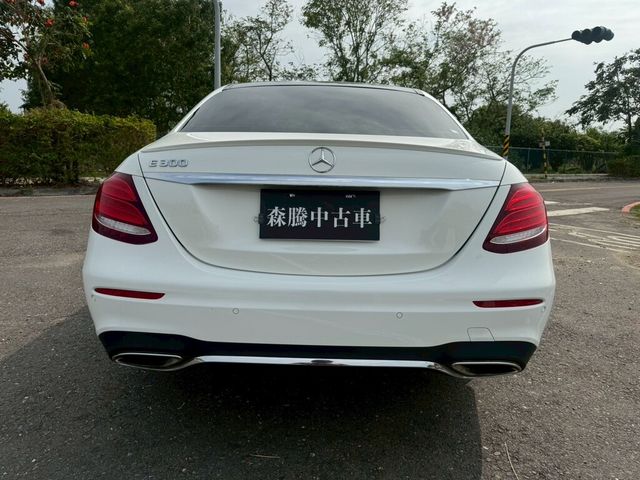 M-BENZ賓士 E300  第4張相片