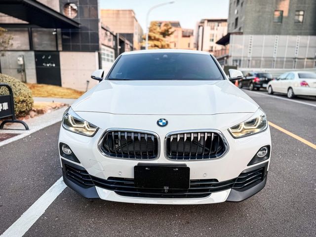 BMW寶馬 X2  第2張相片