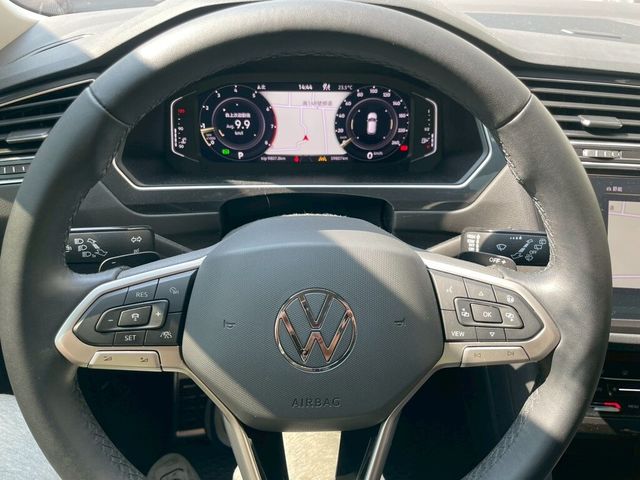 VOLKSWAGEN福斯 TIGUAN  第16張相片