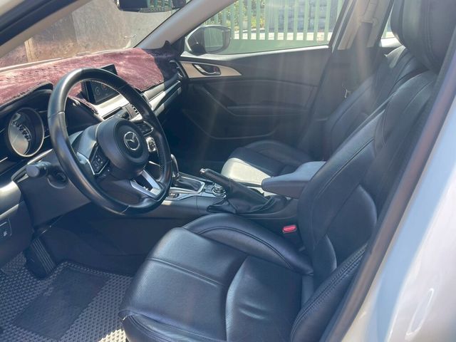 MAZDA馬自達 MAZDA 3  第7張相片