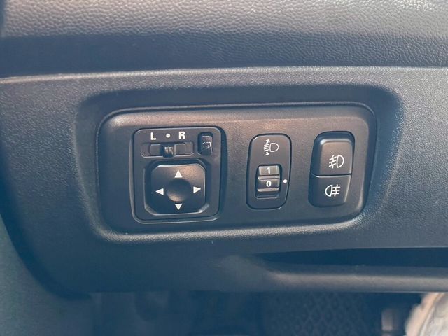 MITSUBISHI三菱 COLT PLUS  第13張相片
