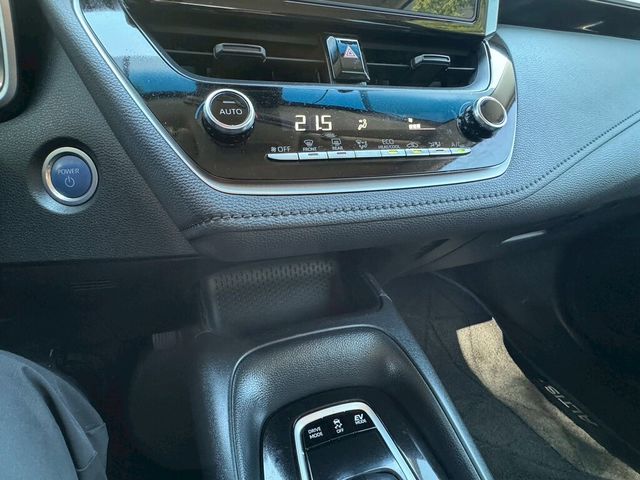 TOYOTA豐田 COROLLA ALTIS HYBRID  第15張相片