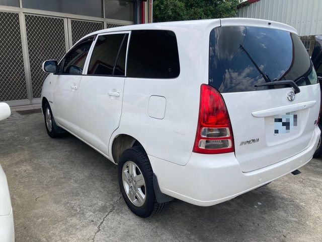 TOYOTA豐田 INNOVA  第3張相片