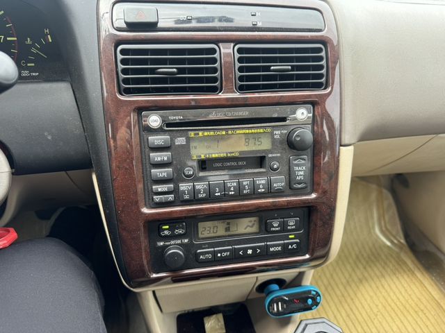 TOYOTA豐田 PREMIO  第9張相片