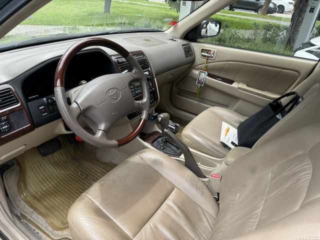 TOYOTA豐田 PREMIO  第10張相片