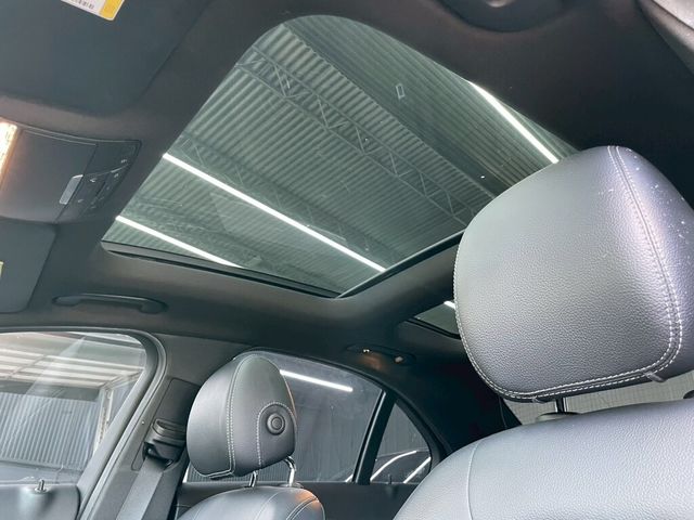 M-BENZ賓士 C300  第12張相片