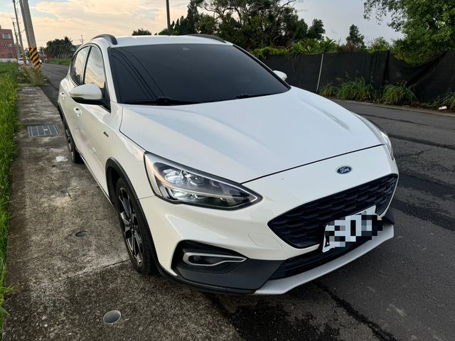 FORD福特 FOCUS ACTIVE  第3張相片
