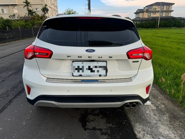 FORD福特 FOCUS ACTIVE  第4張相片