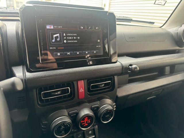 SUZUKI鈴木 JIMNY  第14張相片