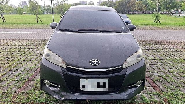TOYOTA豐田 WISH  第1張相片