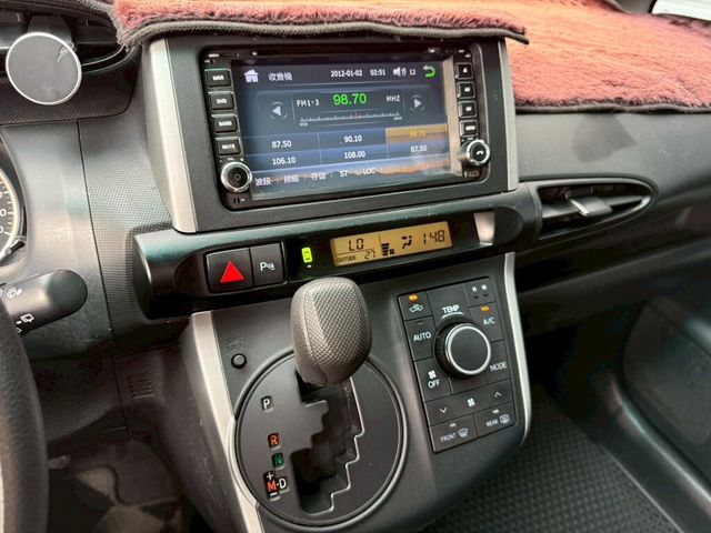 TOYOTA豐田 WISH  第12張相片