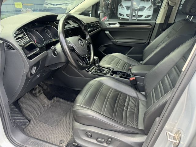 VOLKSWAGEN福斯 TOURAN  第5張相片