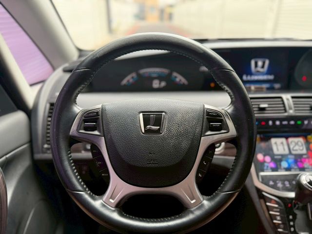 LUXGEN納智捷 M7 TURBO  第10張相片