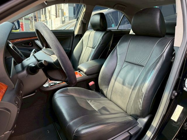 TOYOTA豐田 CAMRY  第7張相片