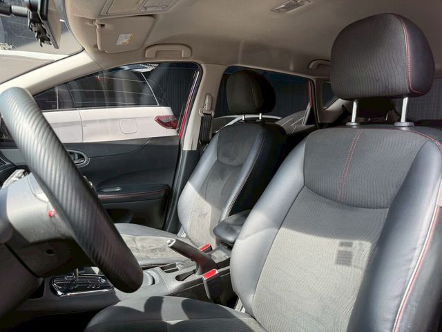 NISSAN日產 TIIDA  第7張相片