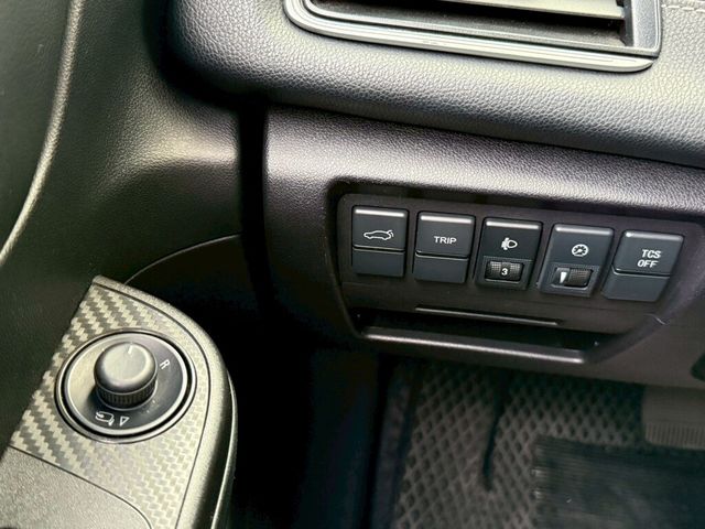 LUXGEN納智捷 S3  第10張相片