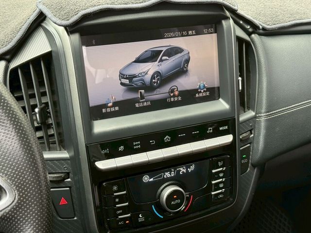 LUXGEN納智捷 S3  第12張相片